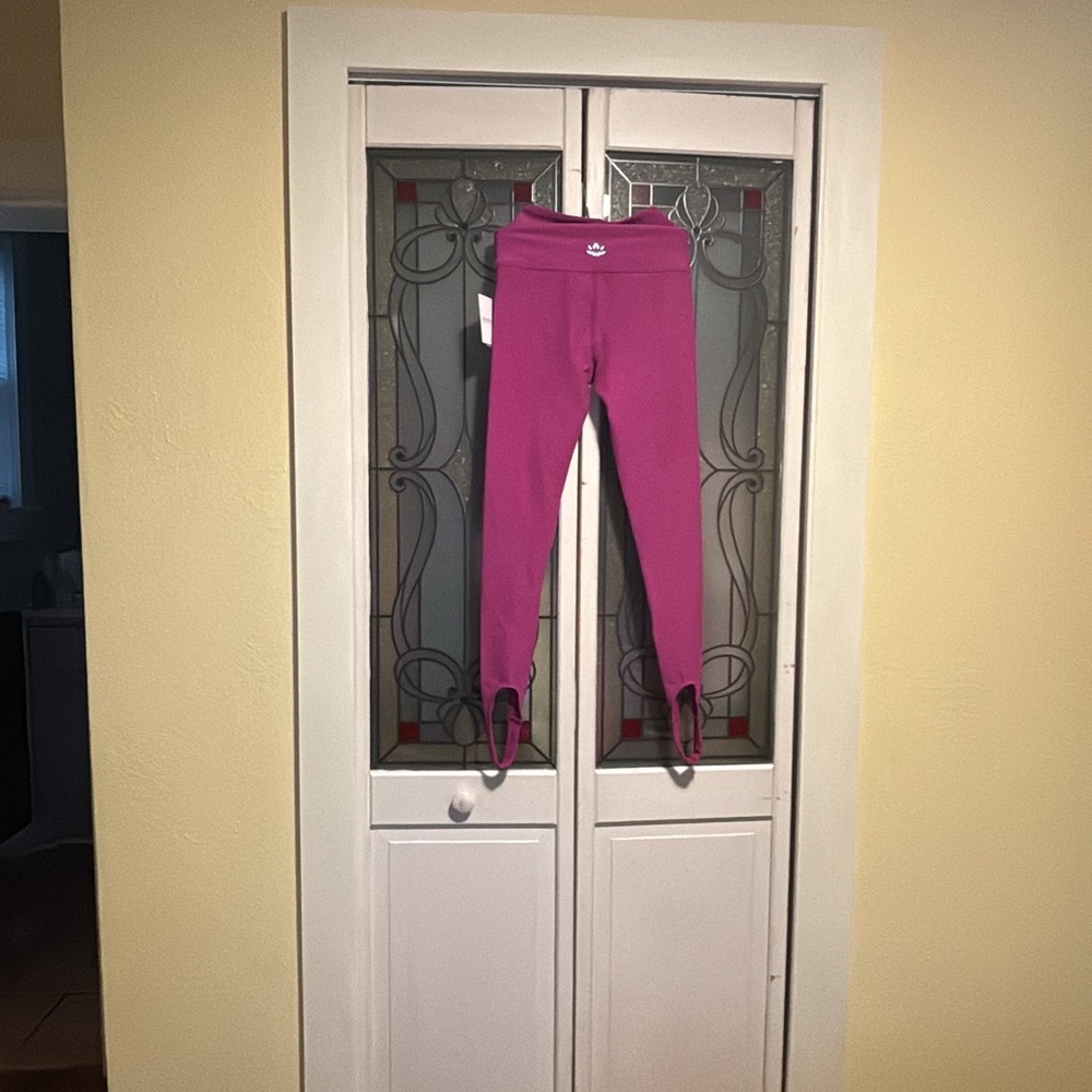 Beyond Yoga Spacedye Magenta Heather Jeggings New with Tag
